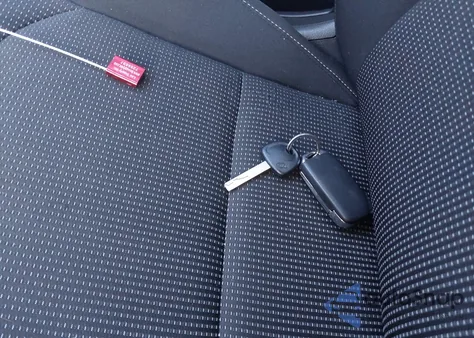 2020 Kia Forte Lxs z USA, uszkodzony, nr VIN 3KPF24AD5LE186319